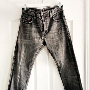 DIESEL Distressed Washed Black Slim Straight Jeans Men’s 30